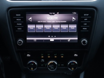 Skoda Octavia III Kombi Facelifting 1.5 TSI ACT 150KM 2019 Skoda Octavia 1.5 TSI, Salon Polska, DSG, Klima, zdjęcie 11