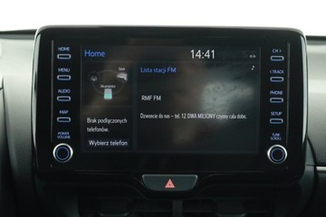 Toyota Yaris IV Hatchback 1.5 Hybrid Dynamic Force 116KM 2021 Toyota Yaris 1.5 VVT-i Hybrid, Salon Polska, zdjęcie 9