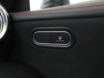 Mercedes CLA C118/X118 Shooting Brake Plug-In 1.3 250e 218KM 2020 Mercedes CLA 250 FV23% PHEV full LED, zdjęcie 38