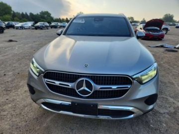Mercedes GLC C254/X254 2023 Mercedes-Benz GLC 300 4matic 2023 2.0 Benzyna 255KM, zdjęcie 5