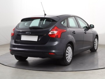 Ford Focus III Hatchback 5d 1.6 Duratec 105KM 2011 Ford Focus 1.6 i, Klima, Klimatronic, Parktronic, zdjęcie 4