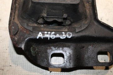 JINÉ DÍLY KOMORA MOTORU VOLVO V50 (MW) 3M517M121 DIESEL 100KW 2005