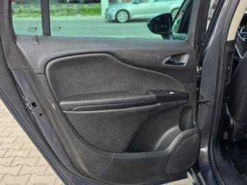 Opel Zafira C Tourer 1.4 Turbo ECOTEC 140KM 2016 Opel Zafira Opel Zafira 1.8b Automat 140KM 7-Foteli 1.4 Benzyna 140KM, zdjęcie 28