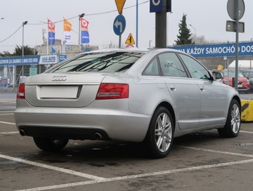 Audi A6 C6 Limousine 3.2 V6 FSI 255KM 2004 Audi A6 3.2 FSI , Xenon, Klima, Klimatronic, zdjęcie 4