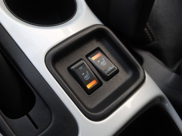 Nissan Juke I SUV 1.5 dCi 110KM 2012 Nissan Juke 1.5 dCi, Navi, Klima, Klimatronic, zdjęcie 18