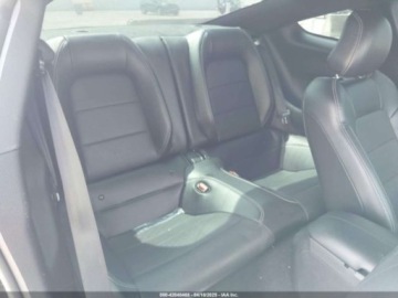 Ford Mustang VI Fastback Facelifting 5.0 Ti-VCT 450KM 2022 Ford Mustang GT Premium Fastback, 2022r., 5.0L 5.0 Benzyna 450KM, zdjęcie 9