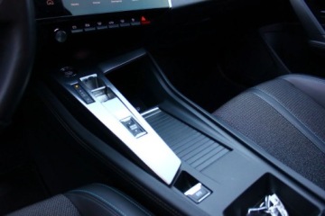 Peugeot 2022 Peugeot 308 1.5 BlueHDi 130KM Allure AutomatEAT8 SW I Wlasciciel Serwisowa, zdjęcie 26