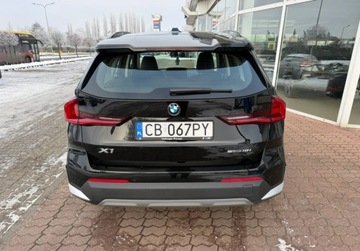BMW X1 U11 Crossover 1.5 18i 136KM 2023 BMW X1 - VAT 23 1.5 Benzyna 136KM, zdjęcie 3