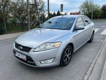Ford Mondeo IV Sedan 1.8 Duratorq TDCi 125KM 2007 Ford Mondeo PARKTRONIC KLIMATYZACJA ELEKTRYCZNE FOTELE TEMPOMAT GWARANCJA