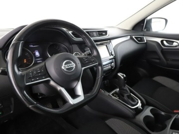 Nissan Qashqai II Crossover 1.2 DIG-T 115KM 2017 Nissan Qashqai N-Connecta automat navi kamera360, zdjęcie 13