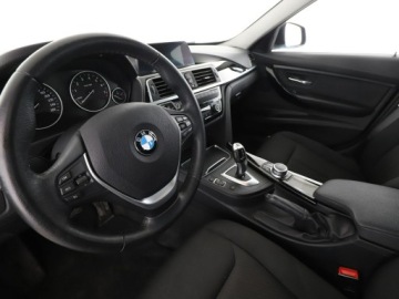 BMW Seria 3 F30-F31-F34 Touring Facelifting 2.0 320i 184KM 2018 BMW 320 4x4 automat navi full LED klima auto, zdjęcie 13