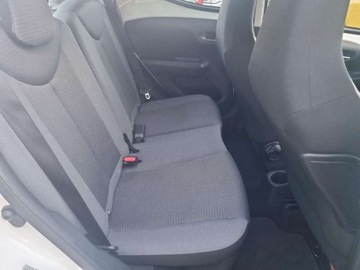 Toyota Aygo II Hatchback 3d Facelifting 1.0 VVT-i 72KM 2020 Toyota Aygo Toyota Aygo 1.0 VVT-i X-play, LPG, salon PL Benzyna 72KM, zdjęcie 10