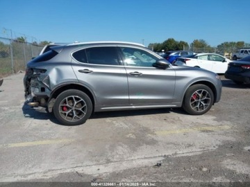 Alfa Romeo Stelvio SUV Facelifting 2.0 Turbo 280KM 2020 Alfa Romeo Stelvio TI AWD, 280km 2.0 Benzyna 280KM, zdjęcie 3