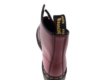 Dr. Martens Cherry Red Standard Fit 11822600 39