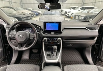 Toyota RAV4 V SUV Facelifting 2.0 Dual VVT-iE 173KM 2024 Toyota RAV4 RAV4 2.4 BENZ 204 KM 17.000 km 2024r Warszawa 2.0 Benzyna, zdjęcie 5