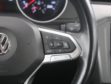 Volkswagen Passat B8 Limousine Facelifting 1.5 TSI EVO 150KM 2020 VW Passat 1.5 TSI, Salon Polska, Klima, zdjęcie 16