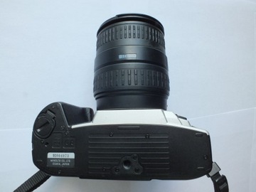 Minolta Dynax 505 si + Sigma 28-105 мм 1:3,8-5,6