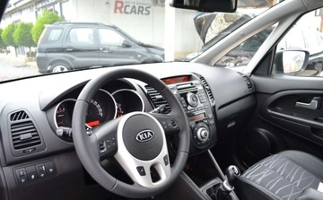 Kia Venga Mikrovan 1.6 DOHC CVVT 125KM 2010 Kia Venga bezwypadkowe- Niski przebieg - bogate wyposazenie - OPLACONA, zdjęcie 5