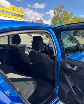Ford Focus IV Hatchback Facelifting 1.0 EcoBoost 125KM 2022 Ford Focus Pierwszy wlasciciel Benzyna 125KM, zdjęcie 4