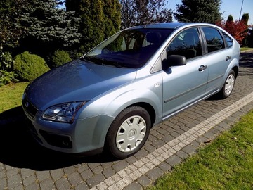 Ford Focus II Hatchback 5d 1.6 Duratec 100KM 2006 FORD FOCUS 1,6 16V LIFT 147 TYŚ. KM, zdjęcie 1