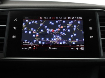 Peugeot 308 II Hatchback Facelifting 1.2 PureTech 130KM 2018 Peugeot 308 Automat Navi Klimatyzacja Kamera, zdjęcie 24