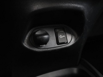 Toyota Yaris III Hatchback 5d Facelifting 2017 1.5 Dual VVT-iE 111KM 2017 Toyota Yaris automat grzane fotele kamera, zdjęcie 25