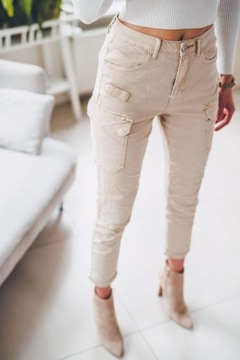 Beżowe jeansowe bojówki damskie spodnie z kieszeniami M