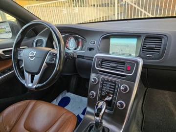 Volvo V60 I Kombi Facelifting 2.0 T6 DRIVE-E  306KM 2015 VOLVO V60 POLESTAR T6 AWD, 3.0l benzyna 330KM * Bezwypadkowy, zdjęcie 9