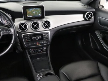 Mercedes GLA I Off-roader 2.0 250 211KM 2014 Mercedes GLA GLA 250 4MATIC, Salon Polska, zdjęcie 7