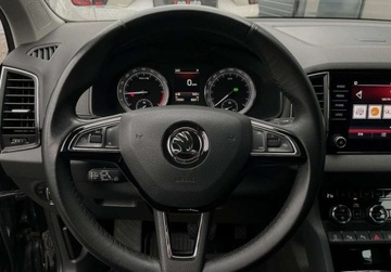 Skoda Karoq Crossover 1.6 TDI 115KM 2018 Skoda Karoq 1.6 TDI DSG GWARANCJA BEZWYPADKOWY kamera navi 1.6, zdjęcie 20