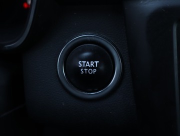 Renault Kadjar Crossover 1.2 Energy TCe 130KM 2017 Renault Kadjar 1.2 TCe, Salon Polska, Serwis ASO, zdjęcie 17