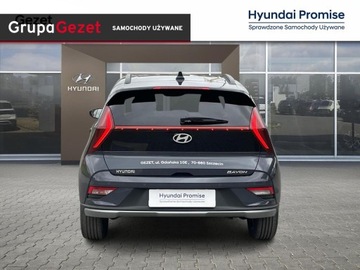 Hyundai Bayon SUV 1.0 T-GDI 100KM 2024 Hyundai Bayon 1.0 T-GDI DEMO Smart Design Tech, kolor Aurora Grey, zdjęcie 3