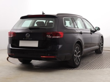 Volkswagen Passat B8 Variant Facelifting 1.5 TSI EVO 150KM 2023 VW Passat 1.5 TSI, Salon Polska, 1. Właściciel, zdjęcie 4