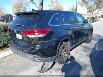 Toyota Highlander II 2019 Toyota Highlander LE PLUS, V6, od ubezpieczalni 3.5 Benzyna 295KM, zdjęcie 7