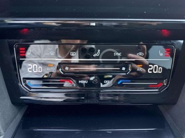 Volkswagen Arteon Fastback Facelifting 2.0 TSI 190KM 2024 Volkswagen Arteon 2.0 TSI 190KM R-Line Hak SideAssist FVAT23 Apple Car, zdjęcie 24