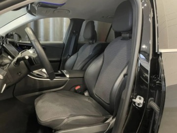 Mercedes GLC C254/X254 2025 GLC 200 d 4-Matic Avantgarde 2.0 (163KM) 2025, zdjęcie 5