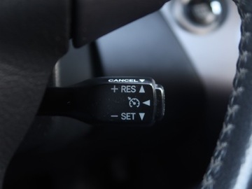 Toyota RAV4 III MPV 2.2 16V D-4D 177KM 2006 Toyota RAV 4 2.2 D-CAT, 174 KM, 4X4, Klima, zdjęcie 18