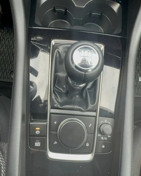 Mazda 3 IV Hatchback 2.0 SkyActiv-X 186KM 2023 Mazda 3 2.0 SkyActiv-X 186 KM Hikari 2.0 Benzyna 186KM, zdjęcie 25