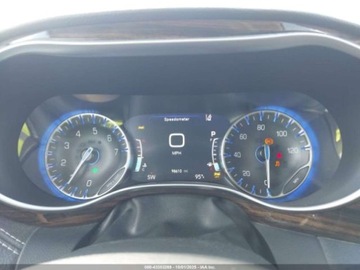 Chrysler Pacifica II 2022 Chrysler Pacifica Limited 2022 3.6l 3.6 Benzyna 287KM, zdjęcie 10