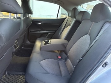 Toyota Camry IX Sedan 2.5 Hybrid Dynamic Force 218KM 2019 Toyota Camry 2.5 Hybrid Comfort CVT 2.5 Hybrid Com, zdjęcie 11