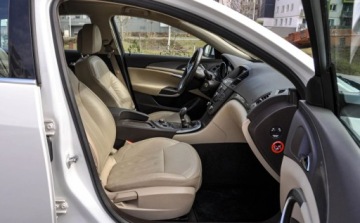 Opel Insignia I Sports Tourer 2.0 Turbo ECOTEC 220KM 2009 Opel Insignia 2,0T (220KM) 164 tys. km Skory 2.0 Benzyna 220KM, zdjęcie 10