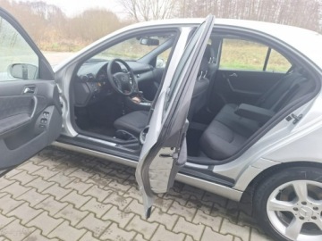 Mercedes Klasa C W203 Sedan W203 2.1 (C 220 CDI) 143KM 2003 Mercedes C 220 Automat.Auto po serwisie...Stan, zdjęcie 15