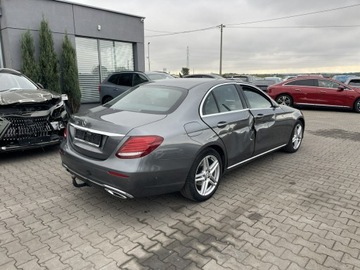 Mercedes Klasa E W213 2017 Mercedes E 200 Skóra Automat Kamera Ambiente HAK, zdjęcie 3