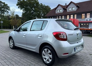 Dacia Sandero II Hatchback 5d 1.5 dCi 90KM 2014 Dacia Sandero Dacia Sandero 1.5 dCi Laureate 1.5 Diesel 90KM, zdjęcie 6