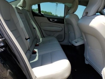 Volvo 2020 Volvo S60 Volvo S60 T5 FWD Momentum, od ubezpieczalni 2.0 Benzyna 250KM, zdjęcie 8