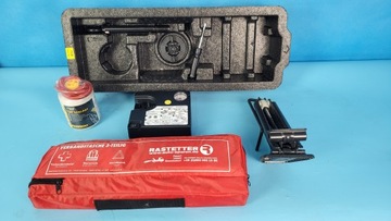 KIA STONIC 17r ZESTAW NAPRAWCZY KOŁA SPRĘŻARKA APTECZKA LEWAREK 52933-A2000