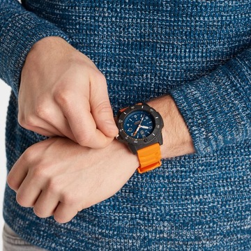 Zegarek Męski Luminox XS.3603 pomarańczowy