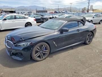 BMW Seria 8 II 2023 BMW Seria 8 BMW serii 8 840i Cabrio z 2023 roku , od ubezpieczalni 3.0, zdjęcie 2