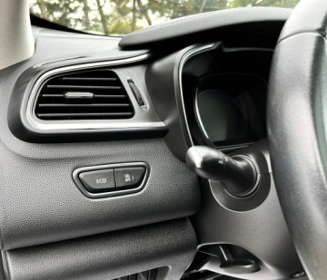 Renault Kadjar Crossover 1.2 Energy TCe 130KM 2016 Renault Kadjar Panorama/Navi / Kamera/Asys Parkowa, zdjęcie 29