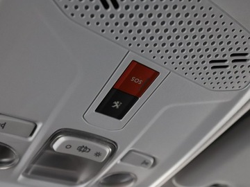 Peugeot 2008 II SUV 1.2 PureTech 130KM 2020 Peugeot 2008 Kamera, Aut.klima, Navi, Bluetooth, zdjęcie 34